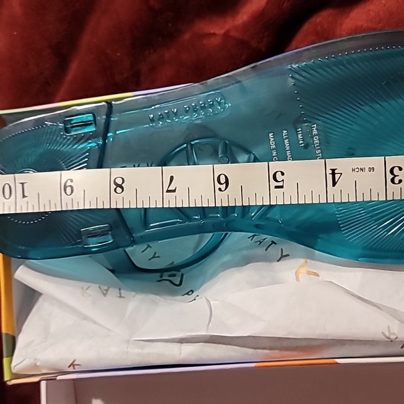 NIB KATY PERRY SEAHORSE MERMAID GEL SANDAL SIZE 11 OCEAN BLUE - Picture 8 of 11